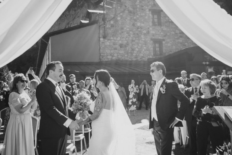 boda civil en los pirineos